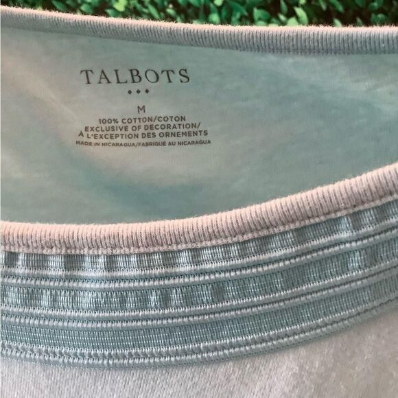 🩵 Talbots Aqua Sleeveless Sweater – Medium – Textured Neckline Shell Top - Picture 4 of 4